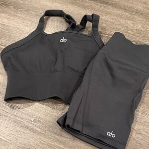 ALO Yoga Olive Green Sports Bra and Leggings Set